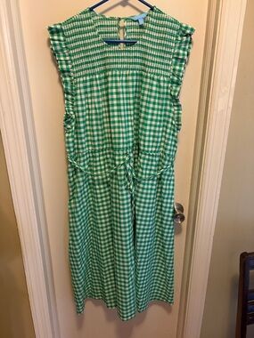 Draper James Green and White Gingham Smocked Top